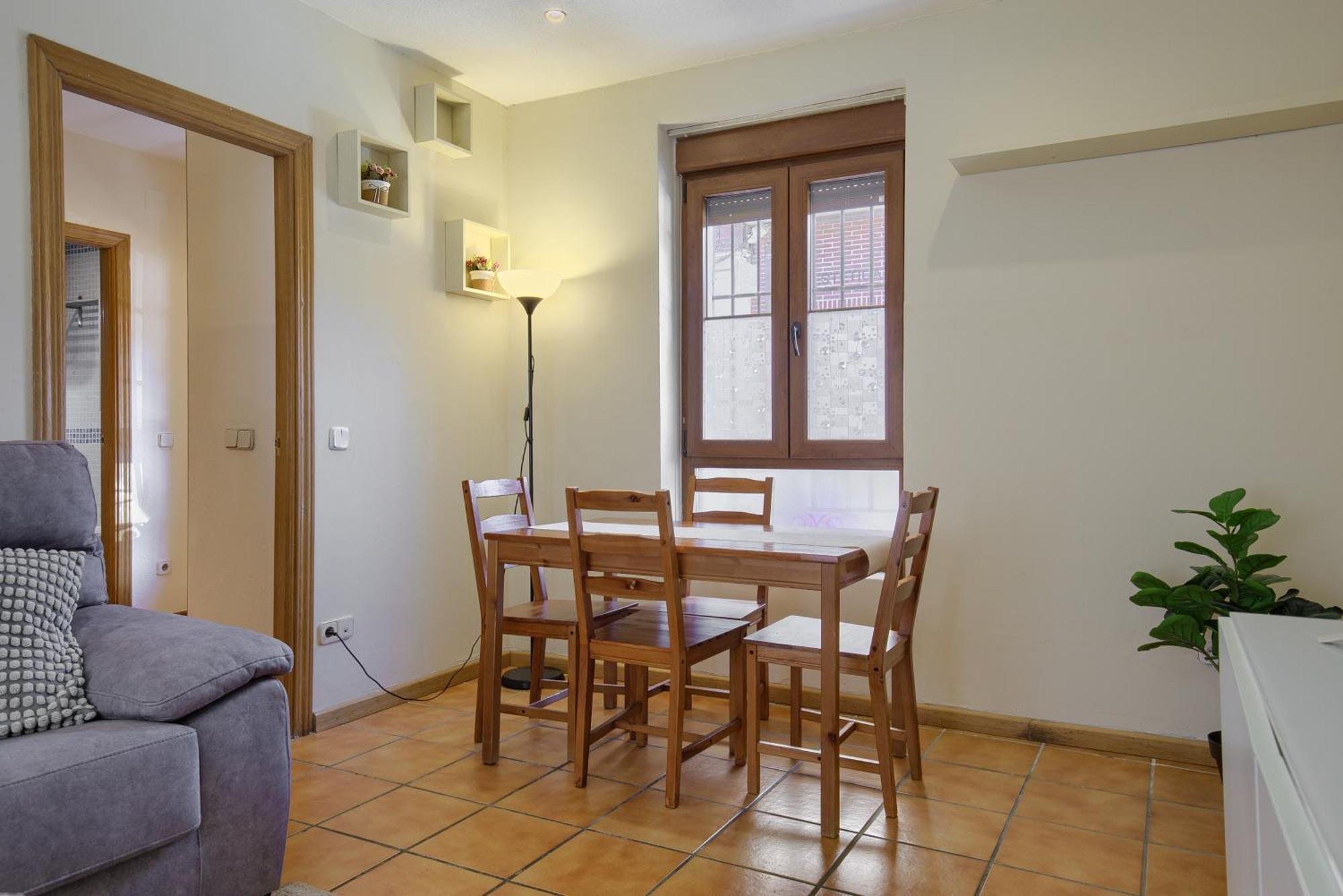 Casona 44 - Apartamento Para 2 Con Wifi, Ac Y Patio Exterior Alcalá de Henares Zewnętrze zdjęcie